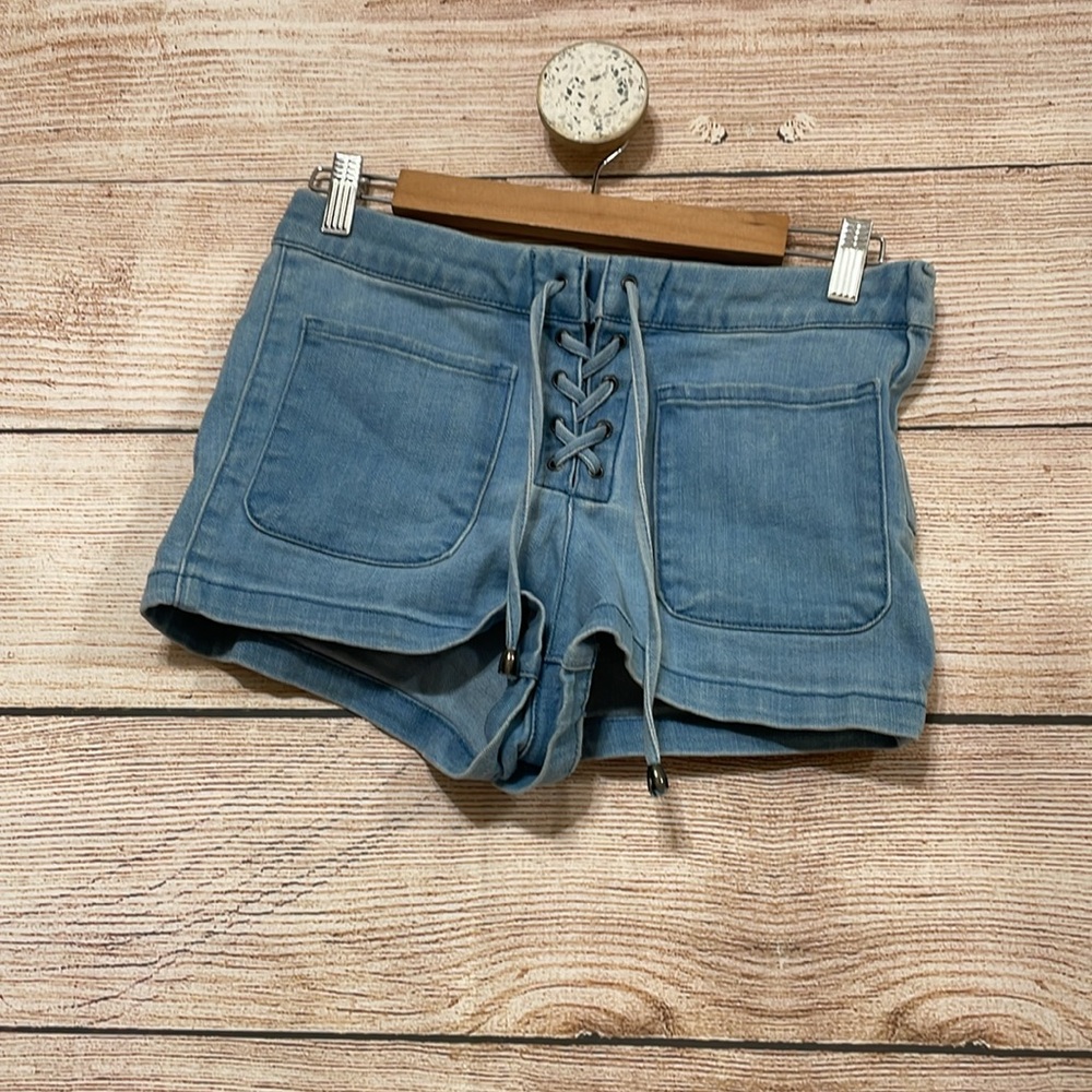 BDG Woman’s 27 Light Blue Denim Jean Lace Up Shorts